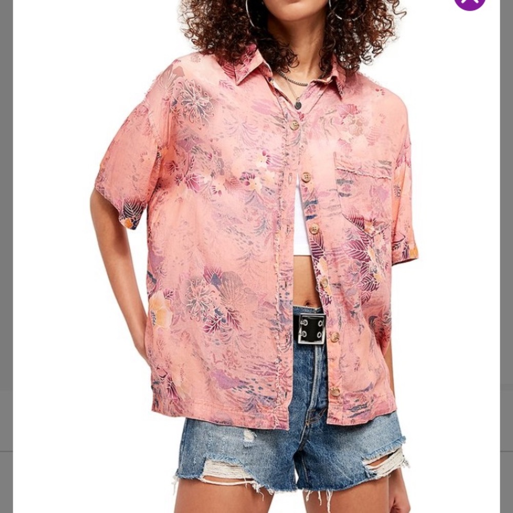Free People button down short sleeve shirt